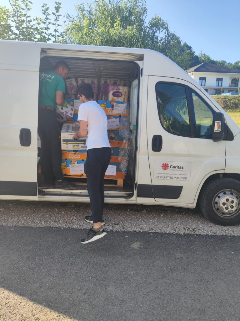 519496948_1150818207084996_9058559864749833888_n-768x1024