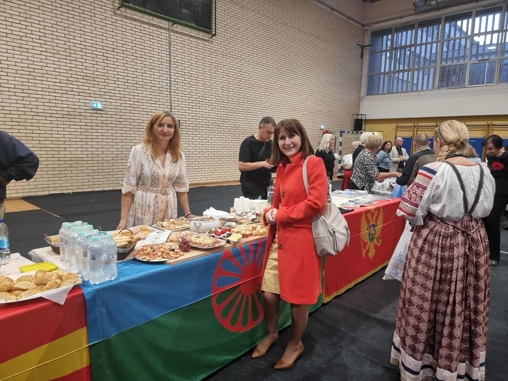 Danas smo prisustvovali Smotri kulturnog stvaralaštva nacionalnih manjina koja je održana u Banjoj Luci pod nazivom „Sve manjine za male heroje“